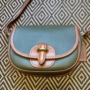 Vintage Coach Cassidy mini bag 4204 olive green w/ tan Dakota collection Italy